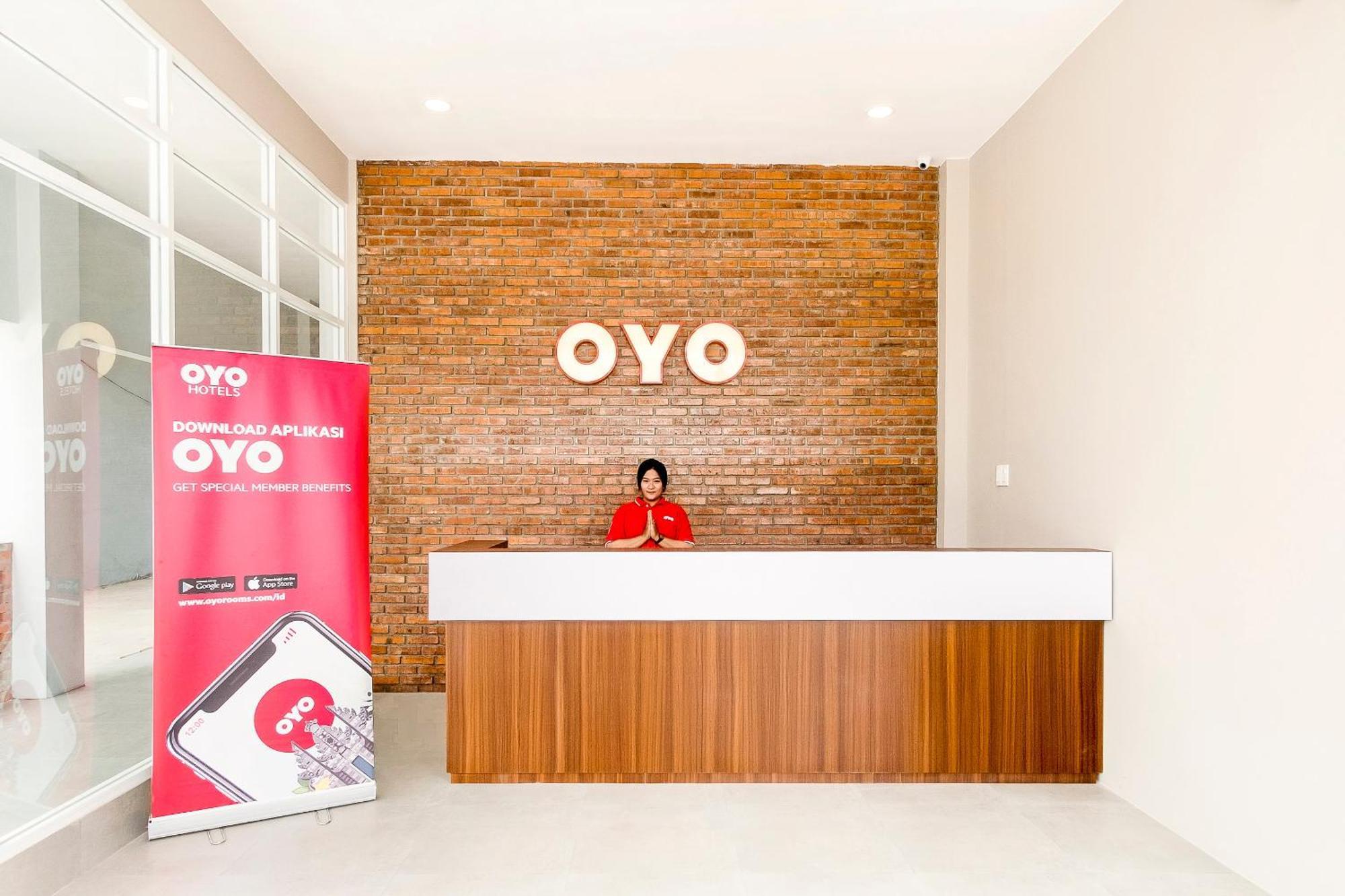Super Oyo 360 Mangaan Residence Medan Exteriör bild