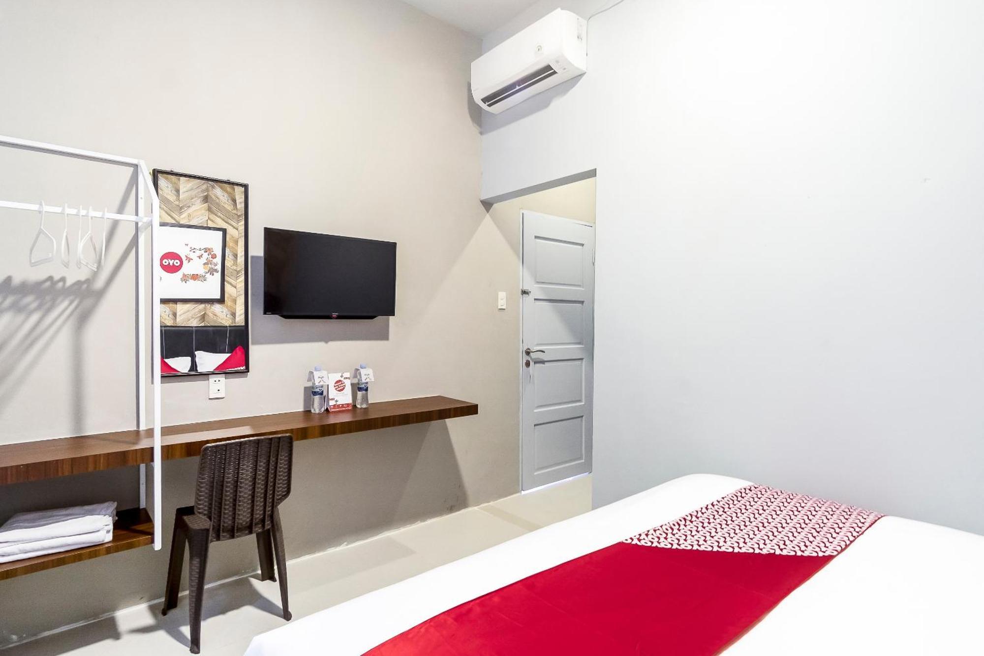 Super Oyo 360 Mangaan Residence Medan Exteriör bild