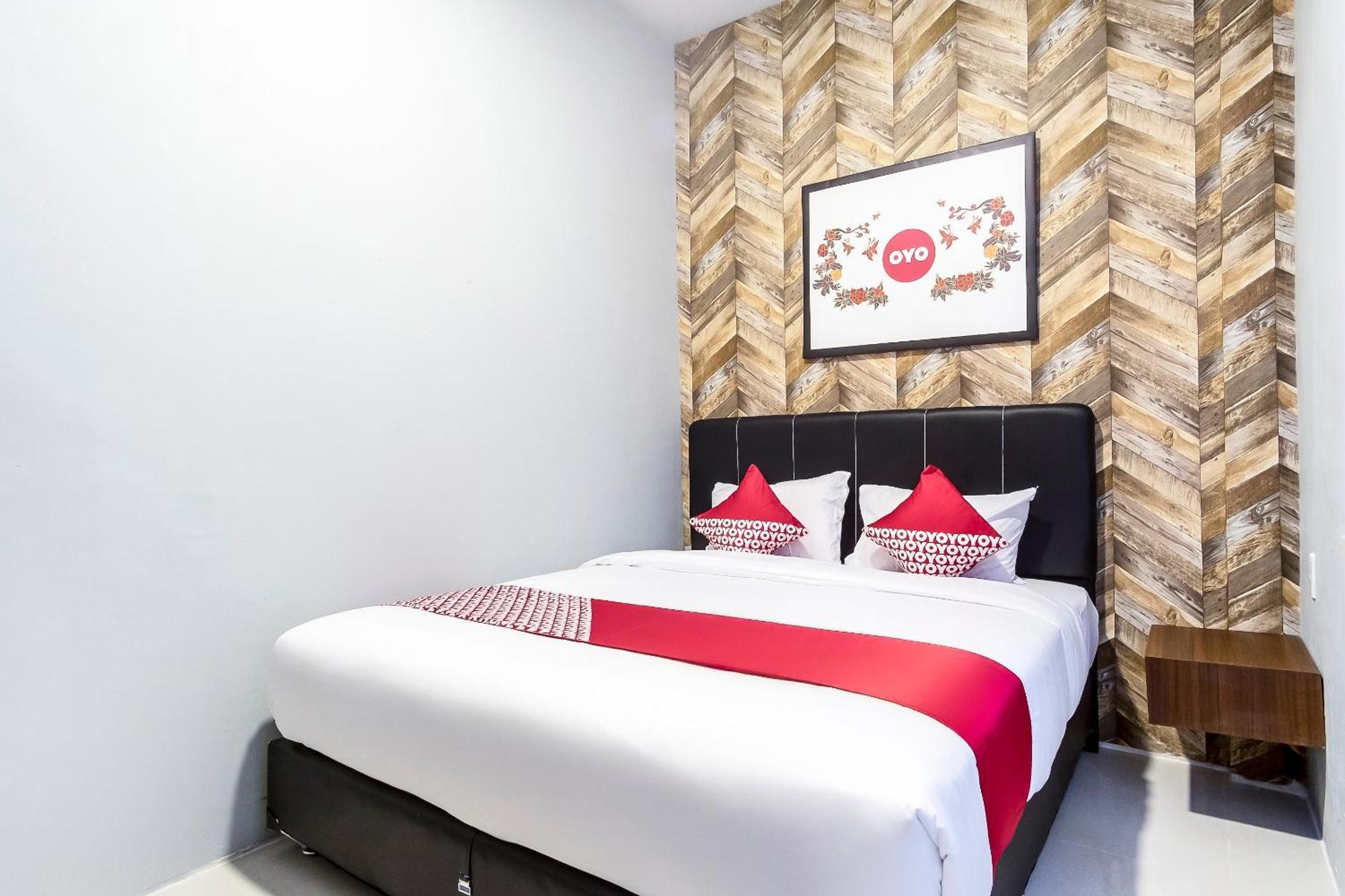 Super Oyo 360 Mangaan Residence Medan Exteriör bild