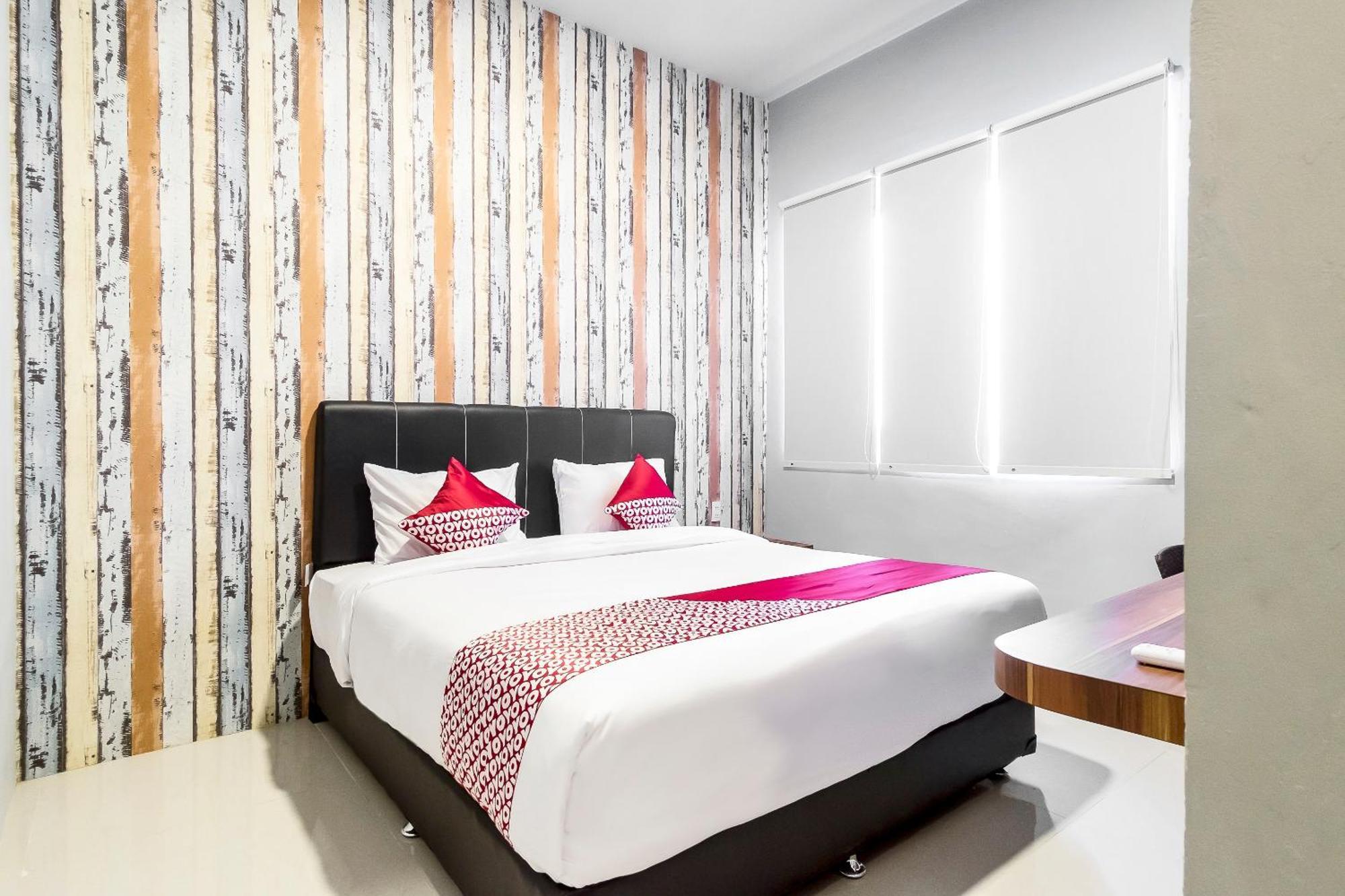 Super Oyo 360 Mangaan Residence Medan Exteriör bild
